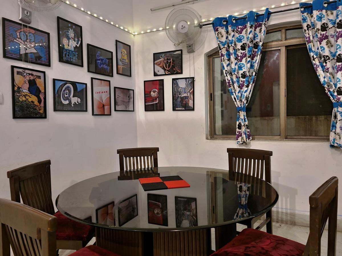 Hostel Lifespace- Twin Bungalow With Pods, Bunks, Private Rooms, Cowork & Cafe ปูเน่ ภายนอก รูปภาพ